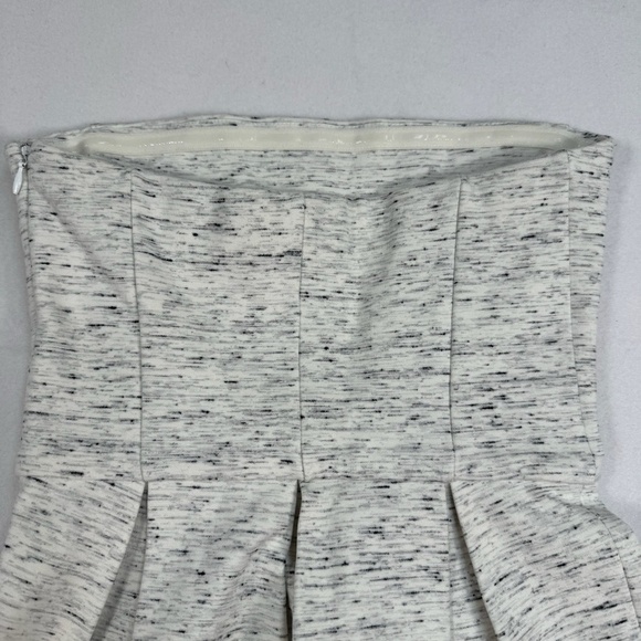 Wilfred Aritizia Strapless Mini Dress Womens Size 2 Harmonie Grey Pockets - Picture 10 of 10